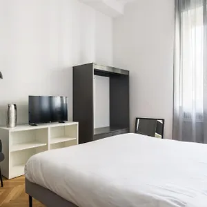 Italian Residencies - Cerva , Milán Italia